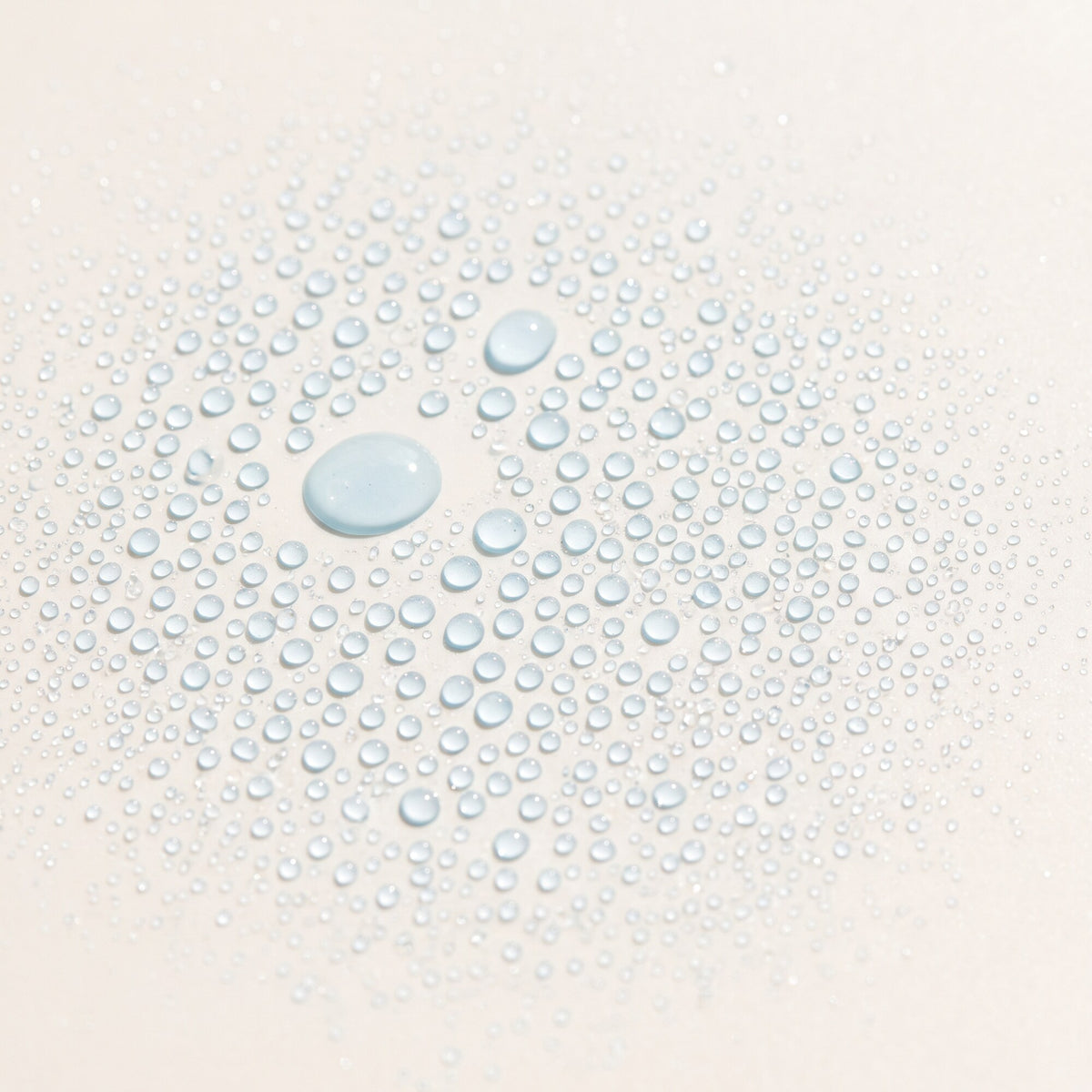 Essence Mist